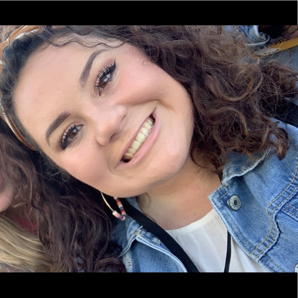 Meet your Posher, Shelbi